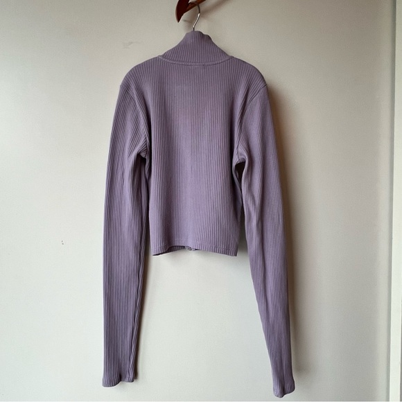 TNA Mock Neck Full Zip Long Sleeve Crop T-Shirt - Picture 3 of 13